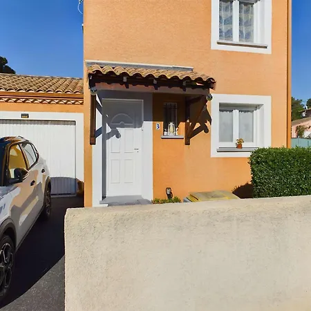 Maison T3 Climatisee A 450m De La Avec Terrasse Et Garage - Fr-1-423-115 *