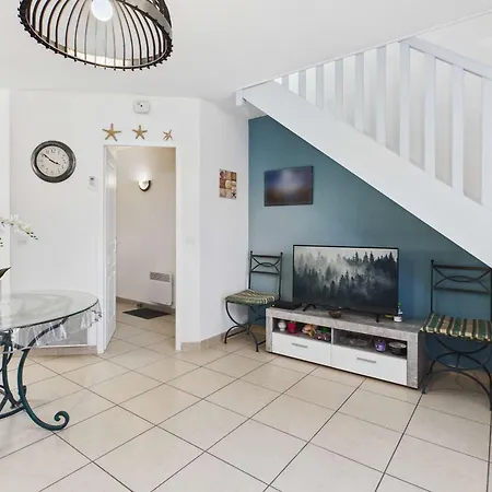 Maison T3 Climatisee A 450m De La Avec Terrasse Et Garage - Fr-1-423-115 Le Grau-dʼAgde